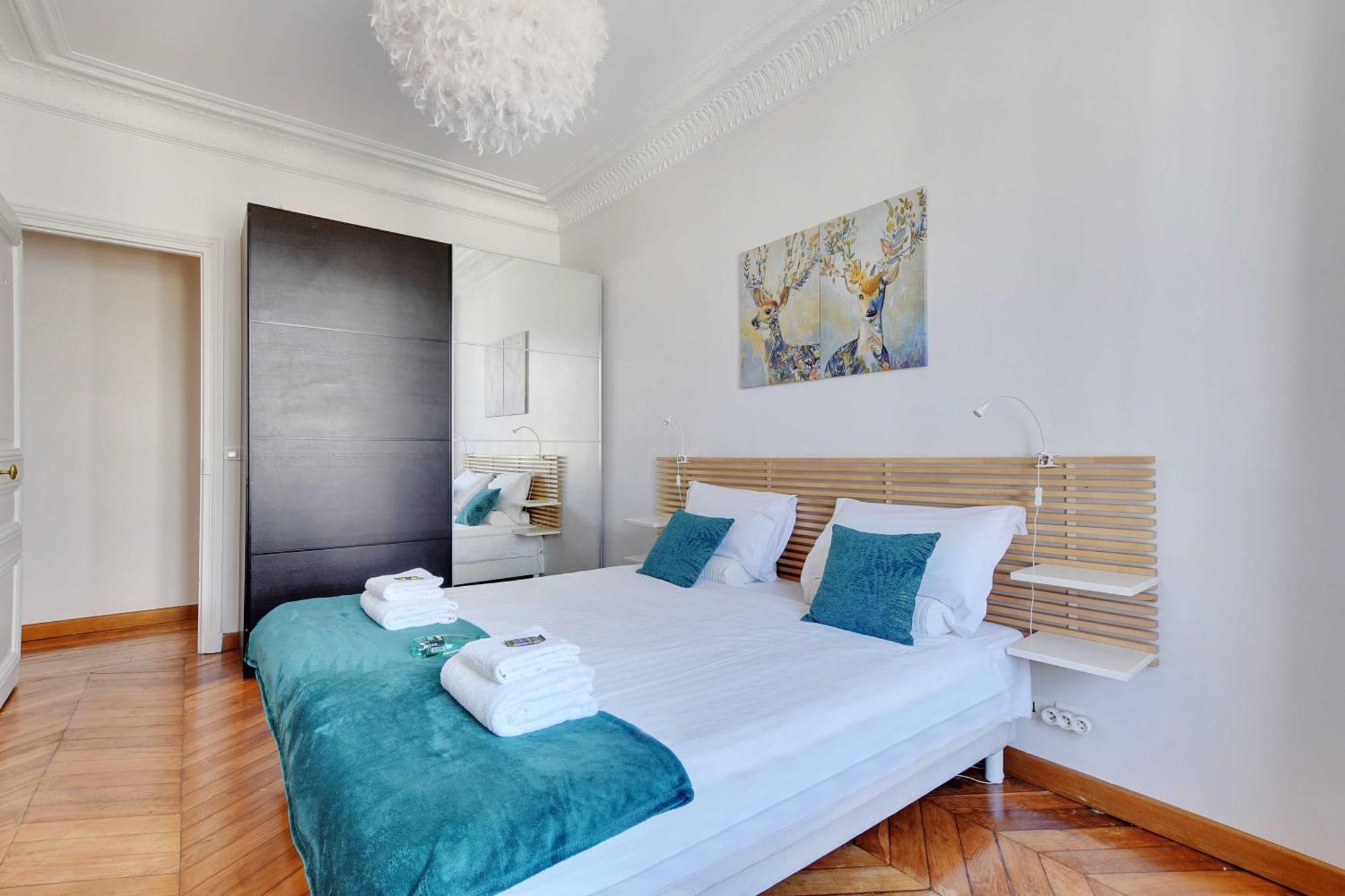 Apartment Modern - 2bd - 4p - Louvre - Marais Paris